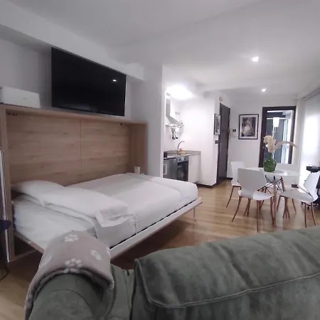 1b. Estudio Muy Luminoso En El Corazon Del Tapeo.